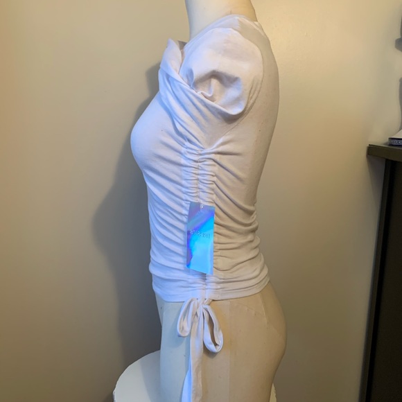 Tresics Luxe Ruched T with Side Ties - Picture 4 of 6